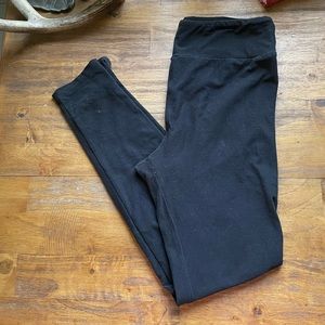 Lularoe Black Leggins OS